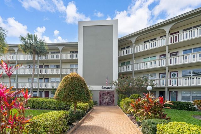 2502 Antigua Terrace J3, Coconut Creek, FL 33066