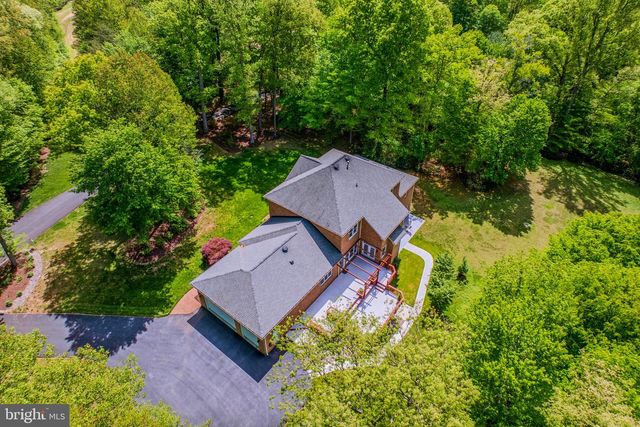 12820 DUNVEGAN DR, Clifton, VA 20124