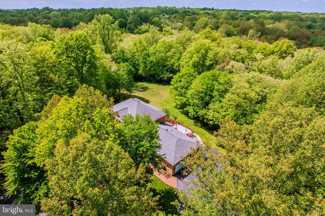 12820 DUNVEGAN DR, Clifton, VA 20124