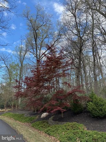 12820 DUNVEGAN DR, Clifton, VA 20124