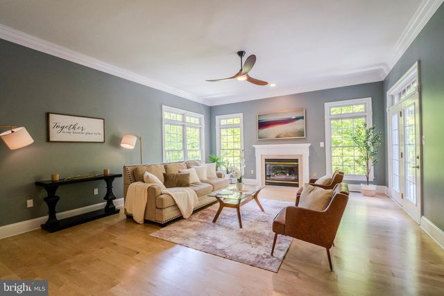 12820 DUNVEGAN DR, Clifton, VA 20124