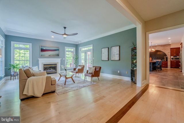 12820 DUNVEGAN DR, Clifton, VA 20124