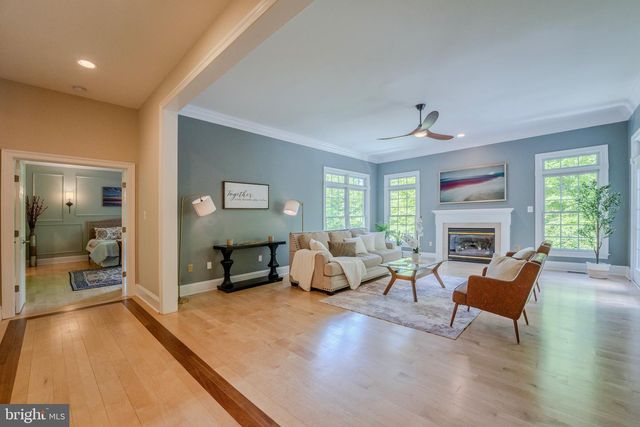 12820 DUNVEGAN DR, Clifton, VA 20124