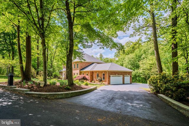 12820 DUNVEGAN DR, Clifton, VA 20124