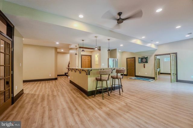 12820 DUNVEGAN DR, Clifton, VA 20124