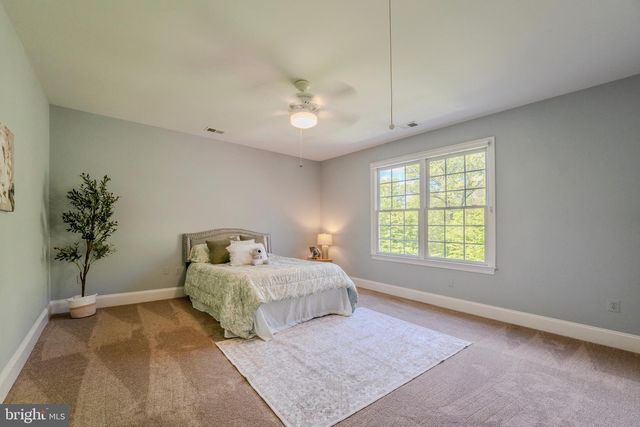 12820 DUNVEGAN DR, Clifton, VA 20124