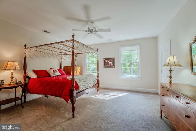 12820 DUNVEGAN DR, Clifton, VA 20124
