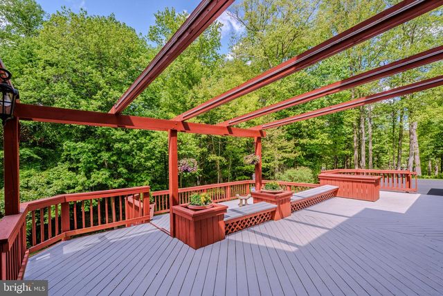12820 DUNVEGAN DR, Clifton, VA 20124