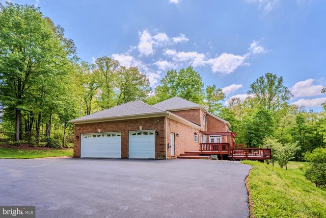 12820 DUNVEGAN DR, Clifton, VA 20124