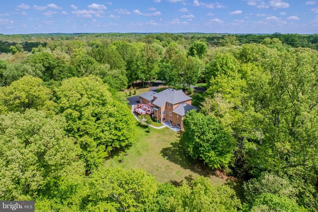 12820 DUNVEGAN DR, Clifton, VA 20124