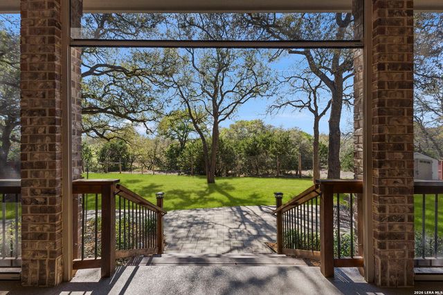 30210 Setterfeld, Fair Oaks Ranch, TX 78015
