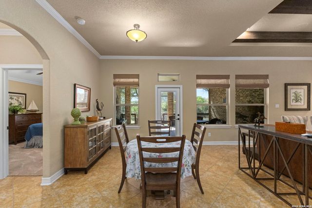 30210 Setterfeld, Fair Oaks Ranch, TX 78015