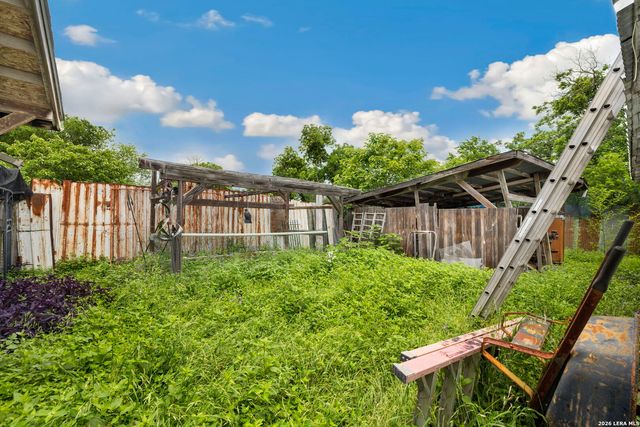 1927 W WOODLAWN AVE, San Antonio, TX 78201