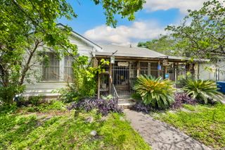 1927 W WOODLAWN AVE, San Antonio, TX 78201