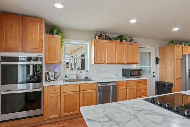 6447 COUNTY ROAD F, Wisconsin Rapids, WI 54495