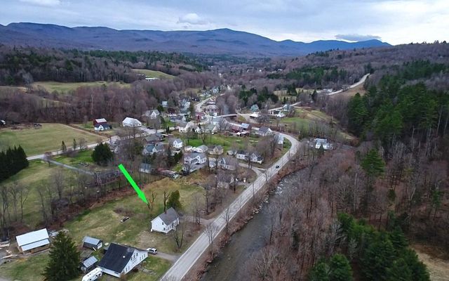 204 West River Road, Lincoln, VT 05443