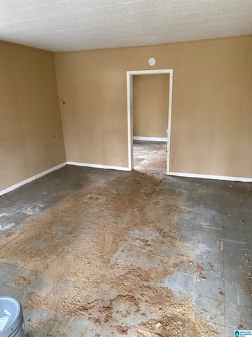 1220 MCCRAVY LANE, Mount Olive, AL 35117