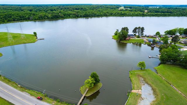 5054 GULL RD, Memphis, TN 38109
