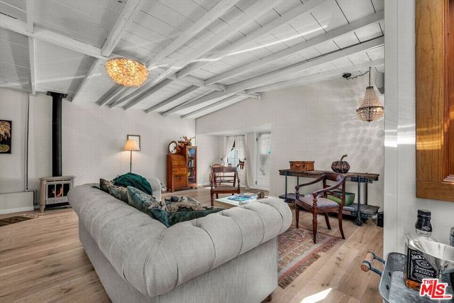 2452 Horse Shoe Canyon Road, Los Angeles, CA 90046