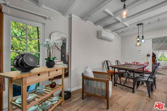 2452 Horse Shoe Canyon Road, Los Angeles, CA 90046