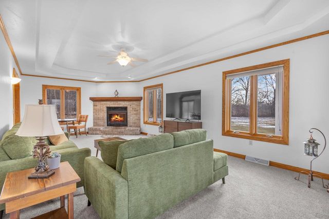 1044 MOONRIVER DRIVE, De Pere, WI 54115