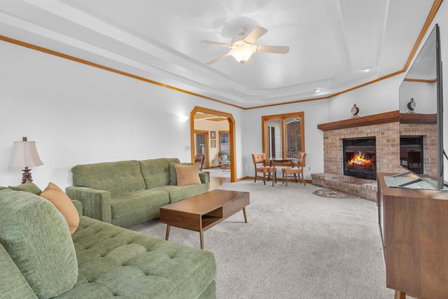 1044 MOONRIVER DRIVE, De Pere, WI 54115