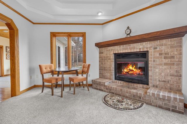 1044 MOONRIVER DRIVE, De Pere, WI 54115