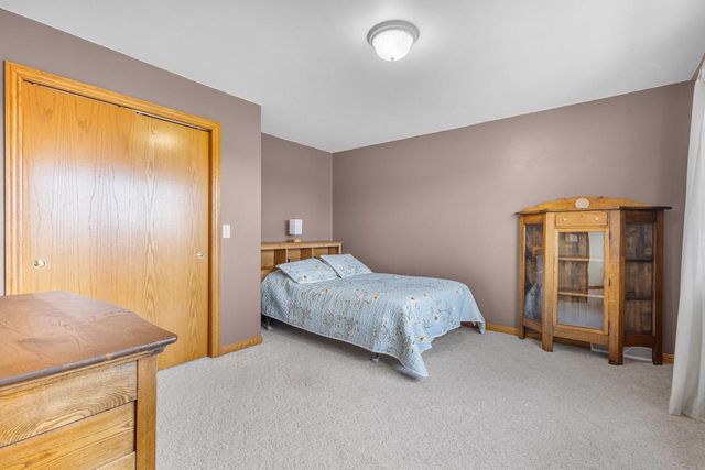 1044 MOONRIVER DRIVE, De Pere, WI 54115