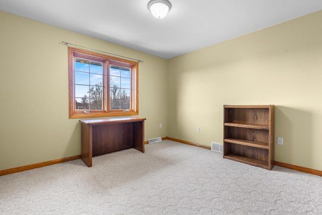 1044 MOONRIVER DRIVE, De Pere, WI 54115