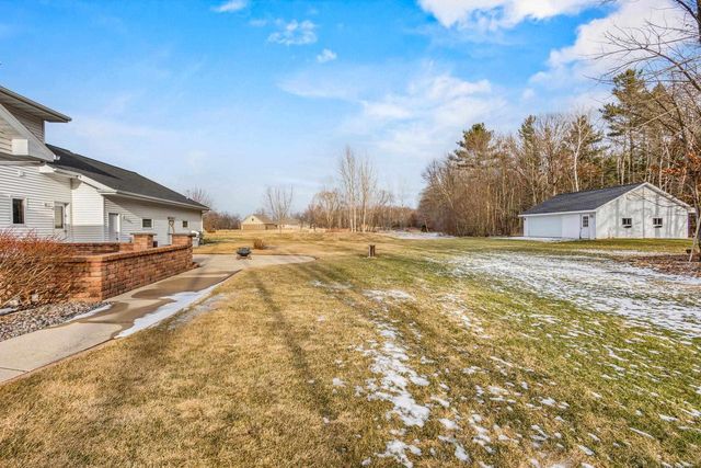 1044 MOONRIVER DRIVE, De Pere, WI 54115