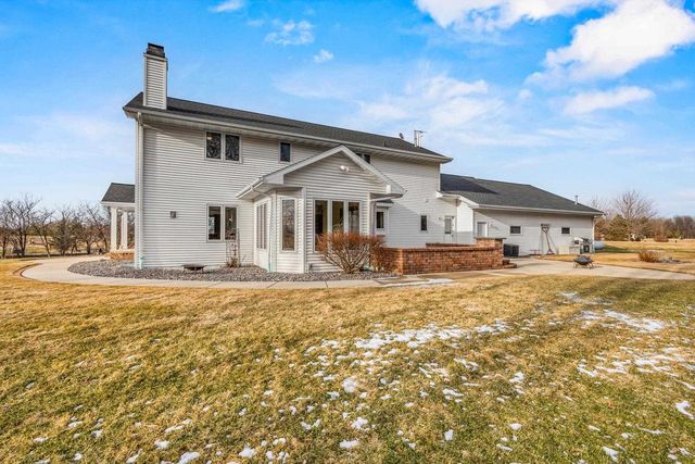 1044 MOONRIVER DRIVE, De Pere, WI 54115