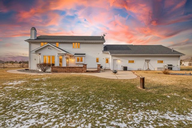 1044 MOONRIVER DRIVE, De Pere, WI 54115