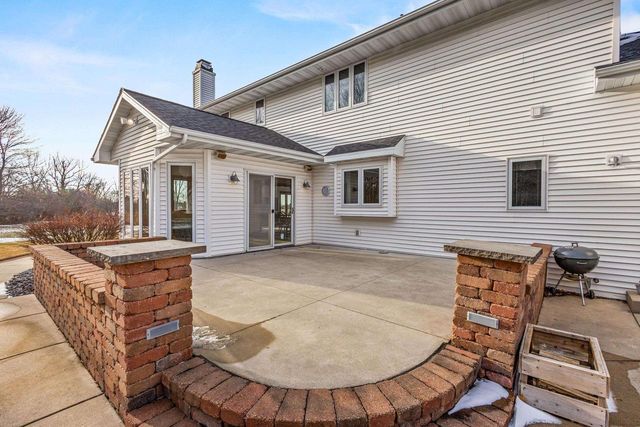 1044 MOONRIVER DRIVE, De Pere, WI 54115