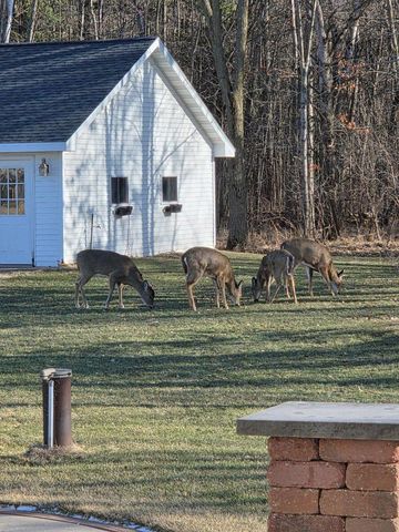 1044 MOONRIVER DRIVE, De Pere, WI 54115