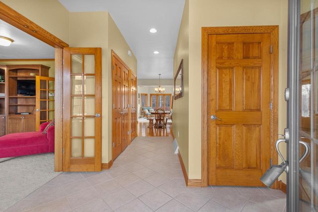 1044 MOONRIVER DRIVE, De Pere, WI 54115