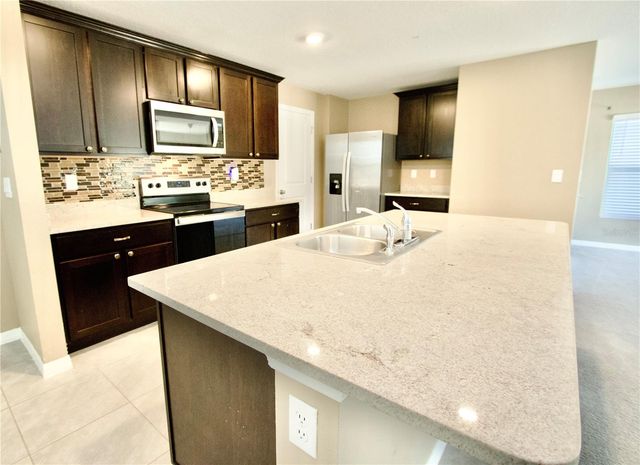 13648 WHISKEY DAISY DRIVE, Dade City, FL 33525