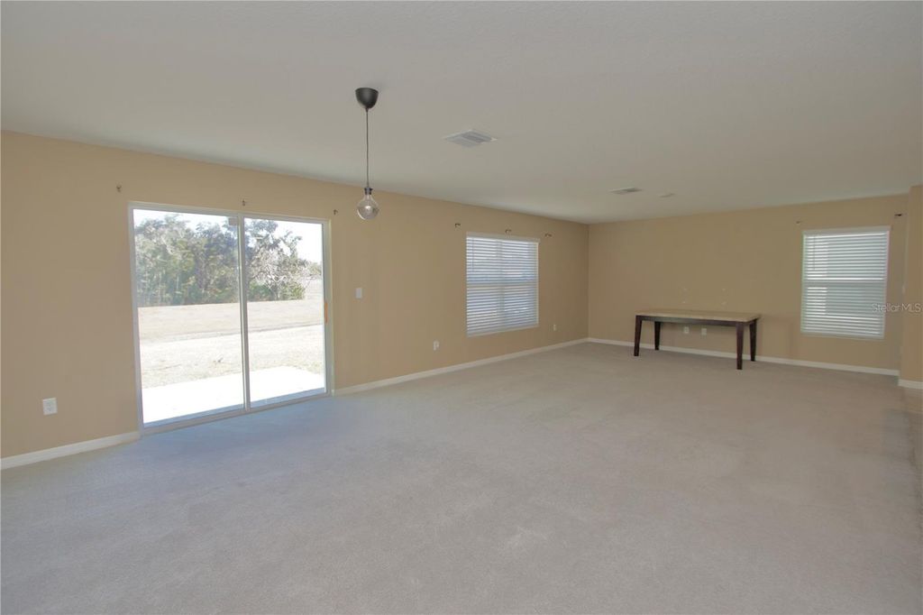 Image 13 of property listing at 13648 WHISKEY DAISY DRIVE, Dade City, FL 33525