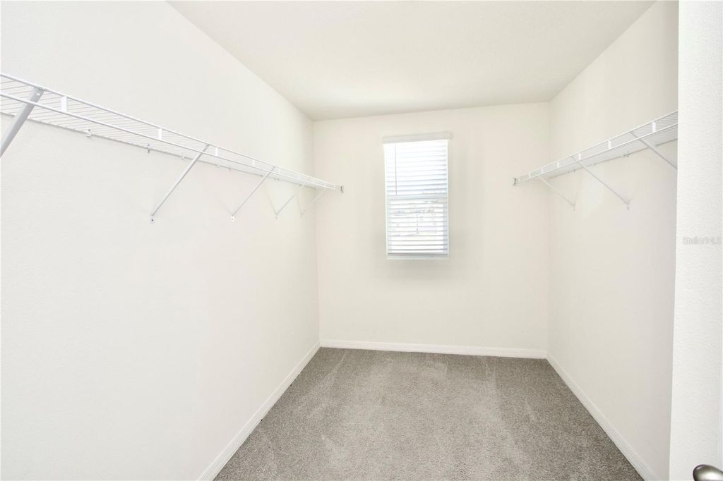 Image 17 of property listing at 13648 WHISKEY DAISY DRIVE, Dade City, FL 33525