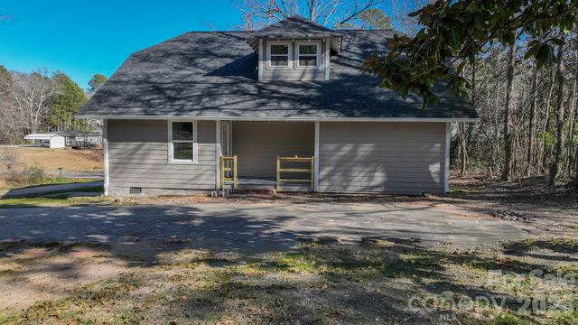 280 NC 742 Highway S, Wadesboro, NC 28170