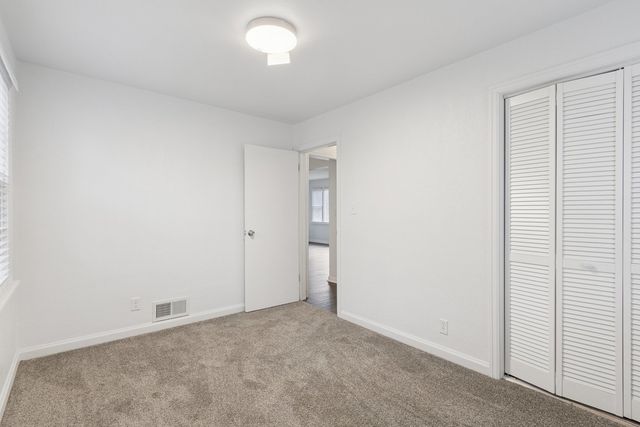 2111 Bell Avenue, Rockford, IL 61103