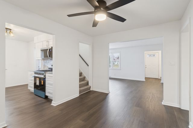 2111 Bell Avenue, Rockford, IL 61103