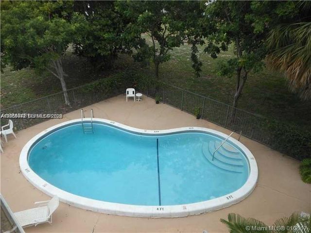 348 S Federal Hwy 24, Dania Beach, FL 33004