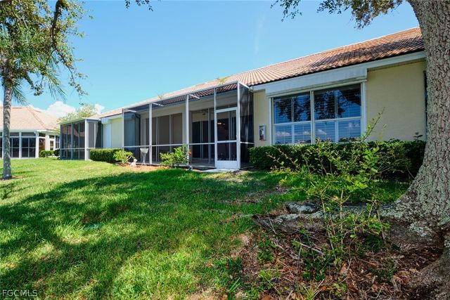 8853 Bristol BEND, Fort Myers, FL 33908