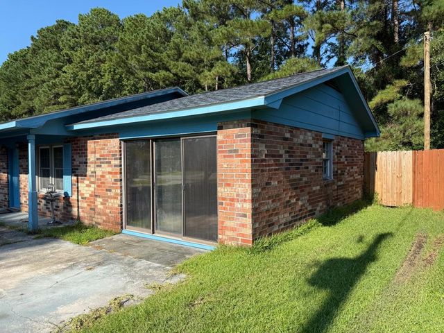 5718 Dogwood Circle, Myrtle Beach, SC 29588