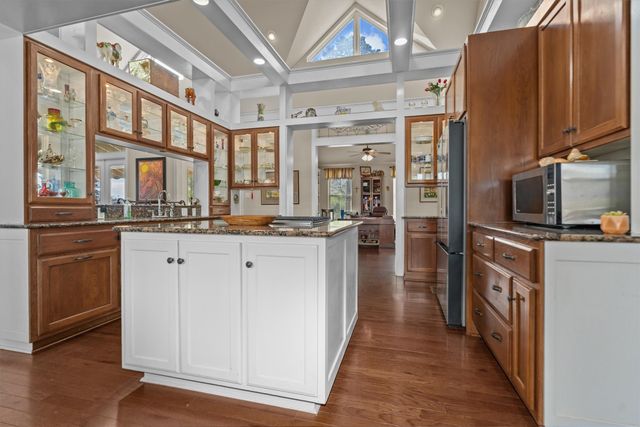 810 E Fm 321, Montalba, TX 75853