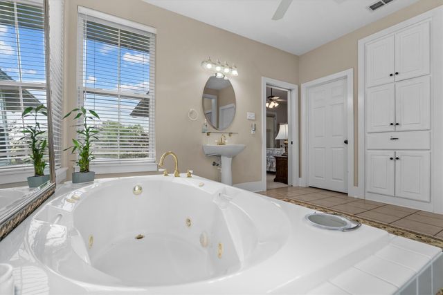 810 E Fm 321, Montalba, TX 75853