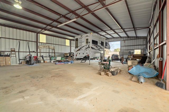 810 E Fm 321, Montalba, TX 75853