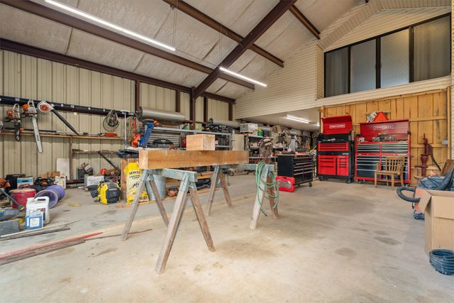 810 E Fm 321, Montalba, TX 75853