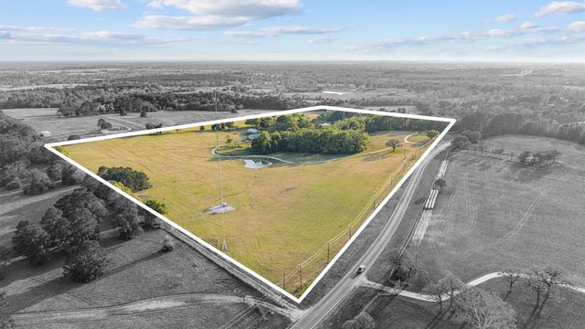 810 E Fm 321, Montalba, TX 75853