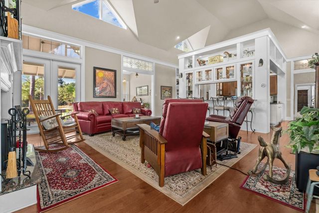 810 E Fm 321, Montalba, TX 75853